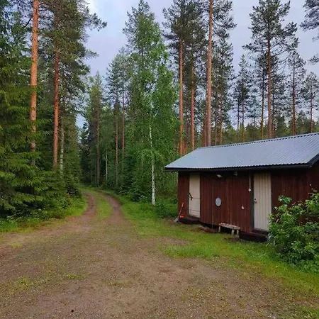 木屋 Moekki Mannervaarassa Tunti Joensuun Keskustasta *